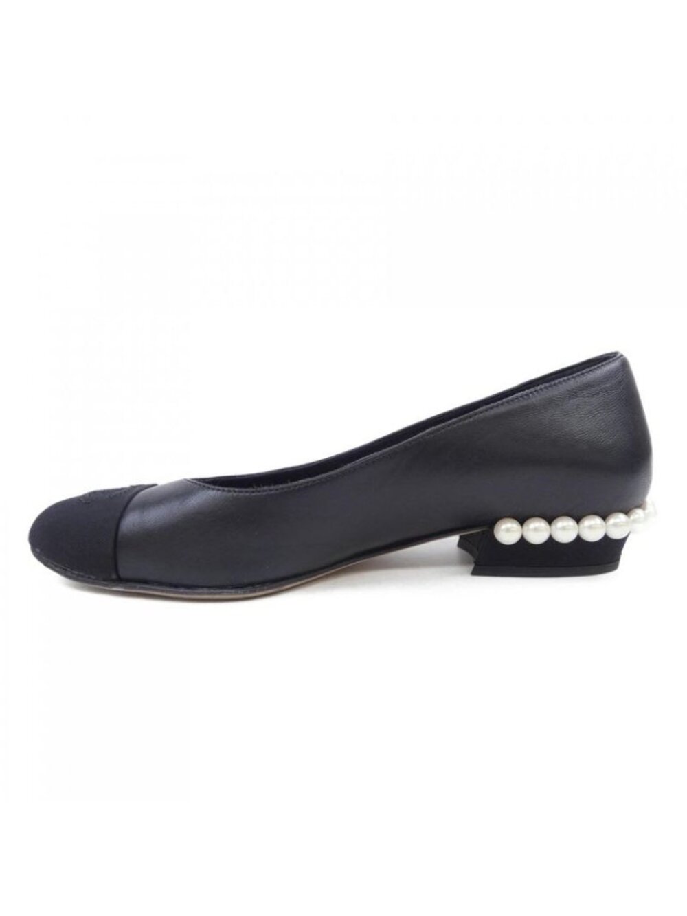 Chanel Flat Shoes - Picture 3 of 7
